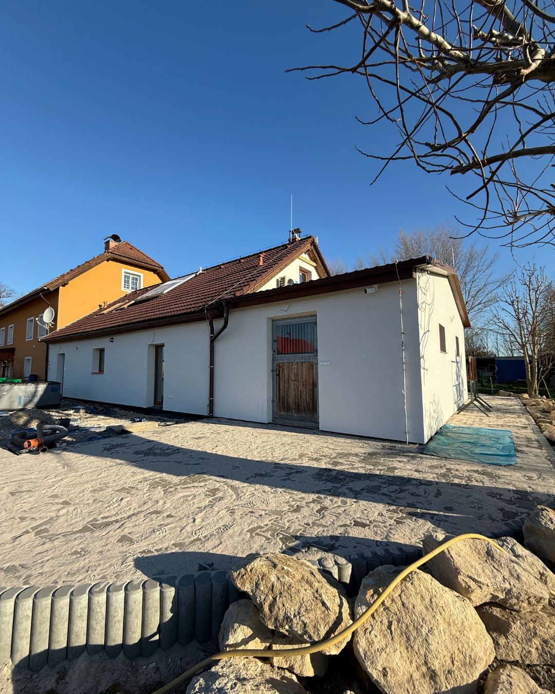 Výstavba garáže od základu po střechu – Mladá Boleslav
